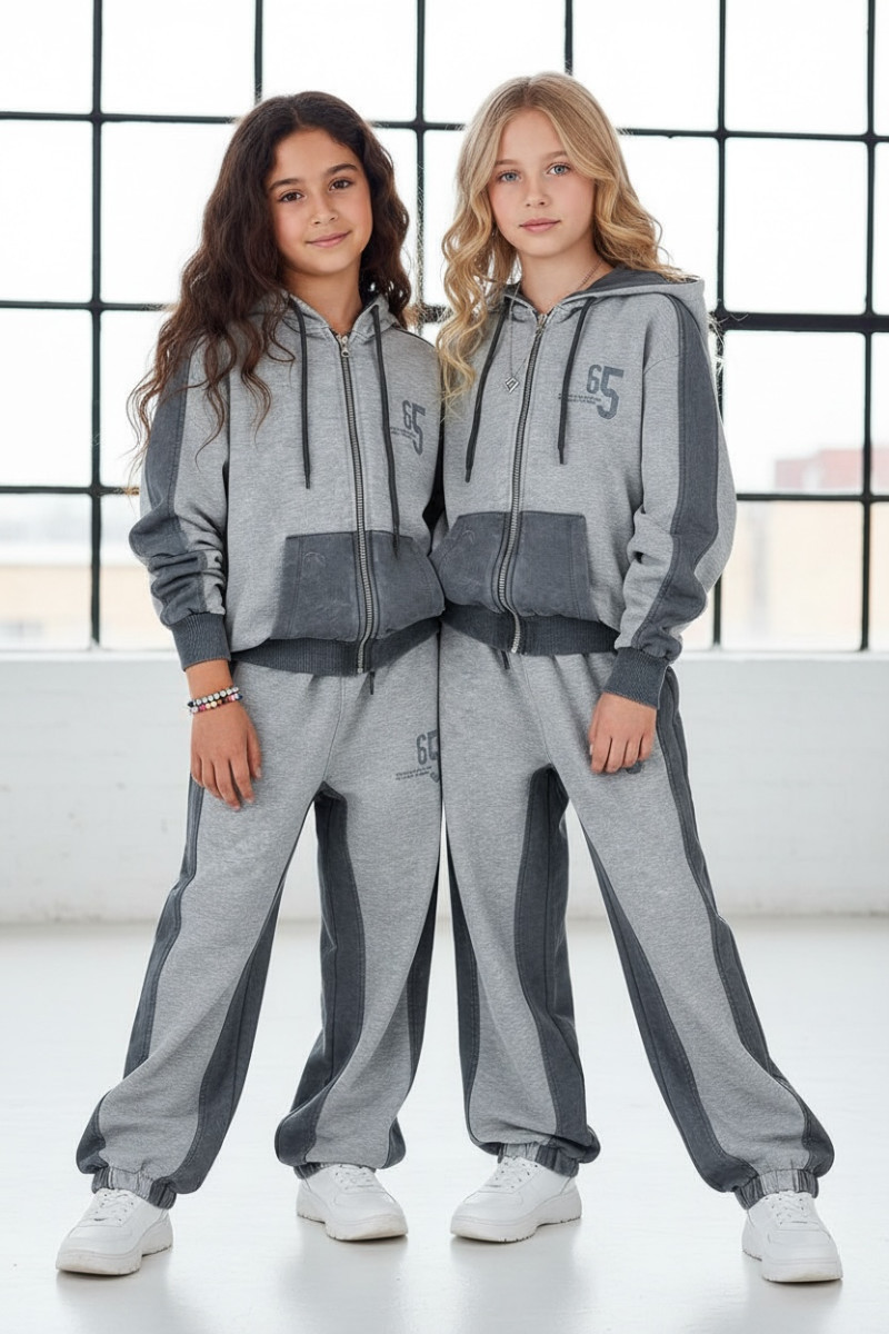 Komplet uniwersalny bluza rozpinana i spodnie 65