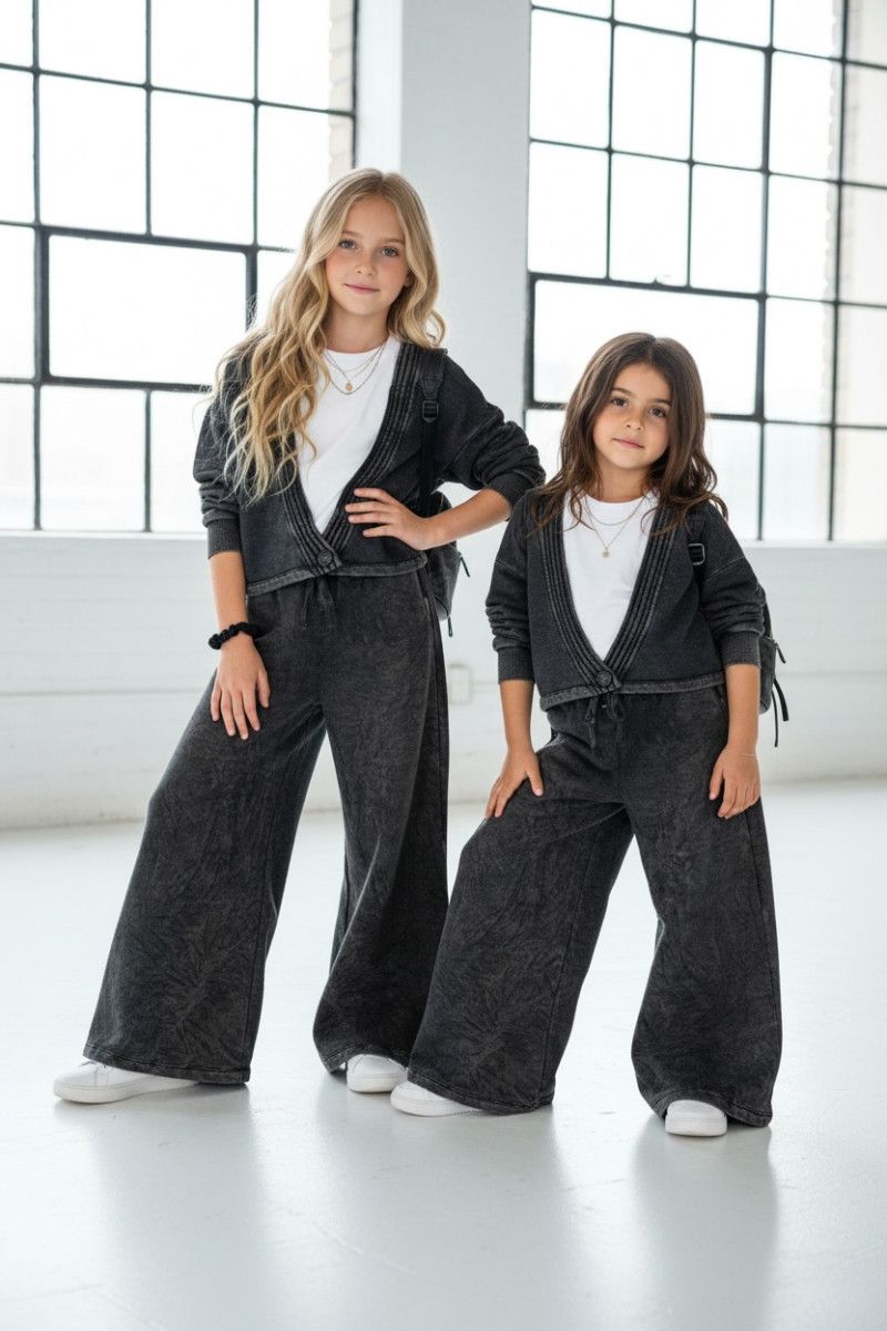 copy of Komplet 3-częściowy Look Style bluza, t-shirt, spodnie, jasny szary