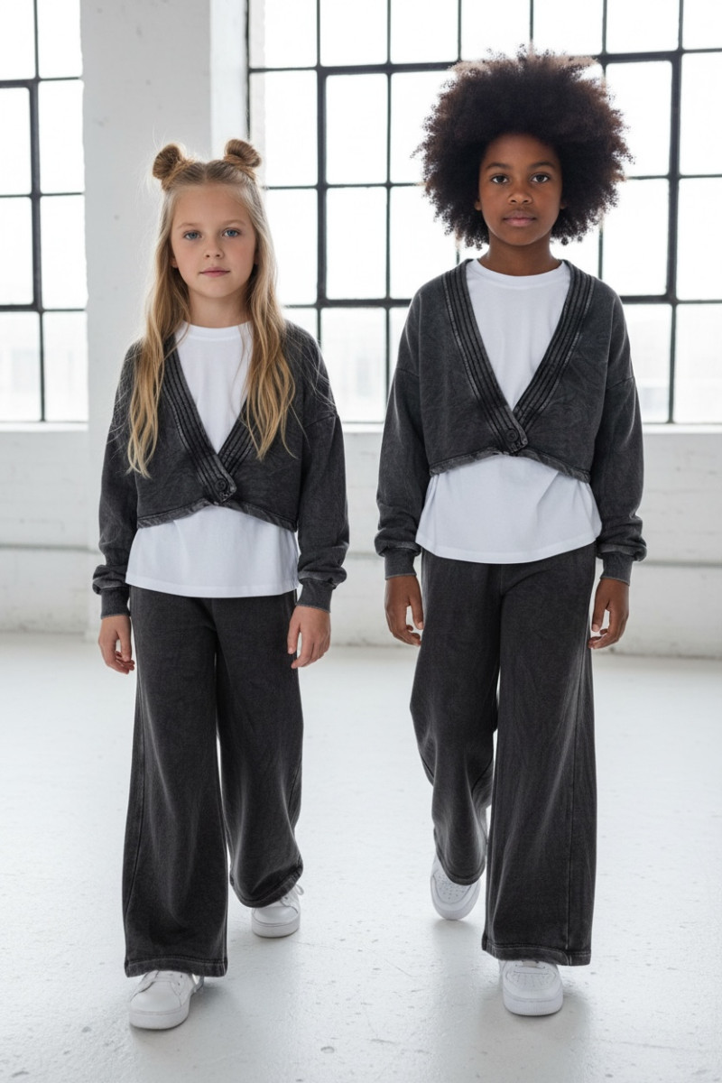 copy of Komplet 3-częściowy Look Style bluza, t-shirt, spodnie, jasny szary