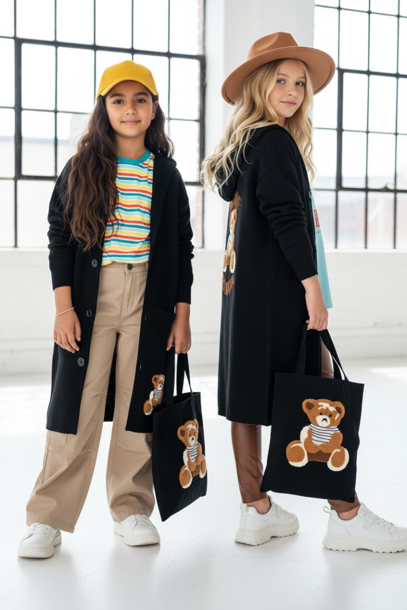 Kardigan 2w1 z torebką Hug Me