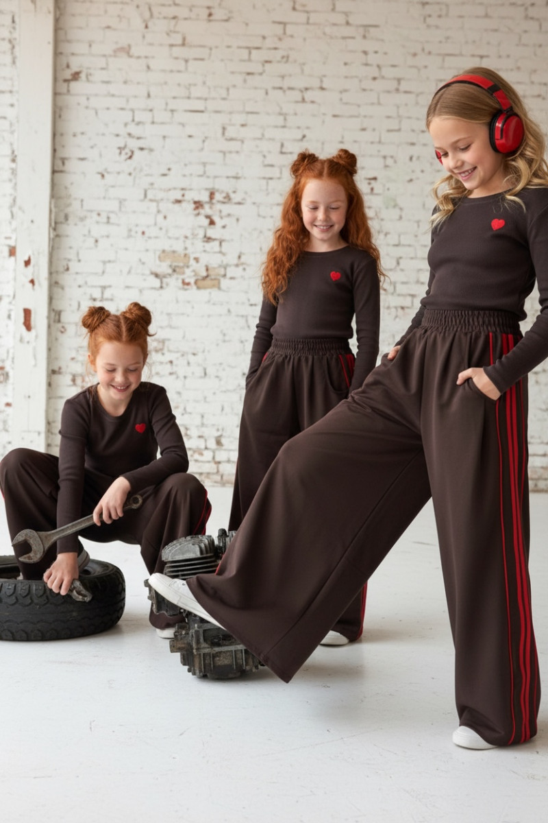 Komplet bluzka prążek i spodnie Brown Heart