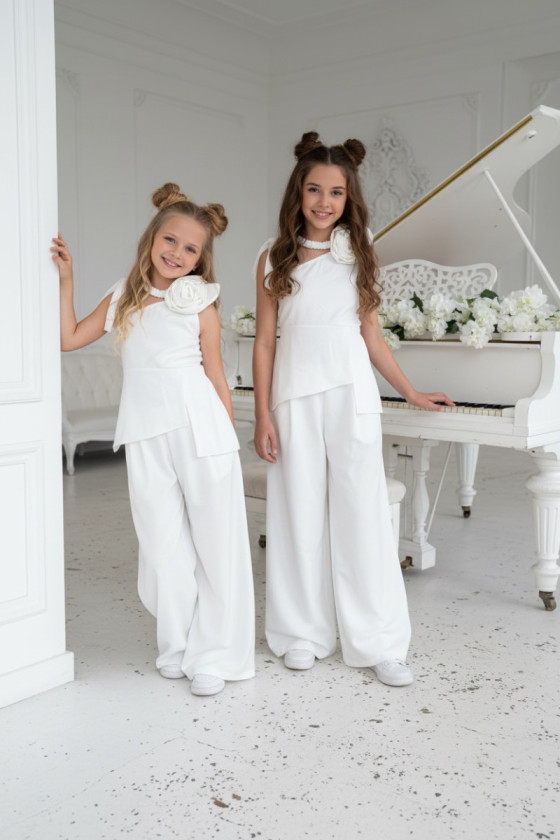 Komplet bluzka i spodnie + gratis kwiat na elastycznej gumce Emanuela