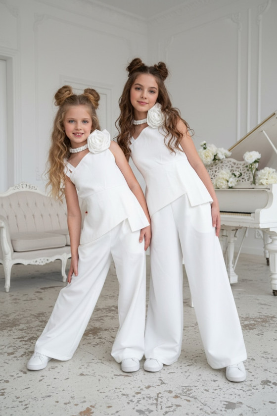 Komplet bluzka i spodnie + gratis kwiat na elastycznej gumce Emanuela